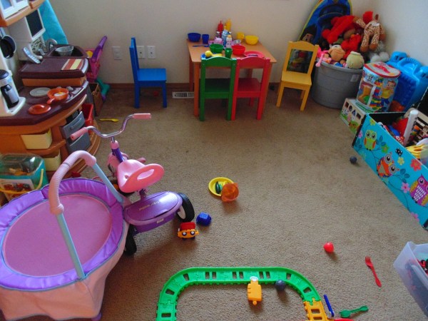 Playroom Makeover on a Budget 02