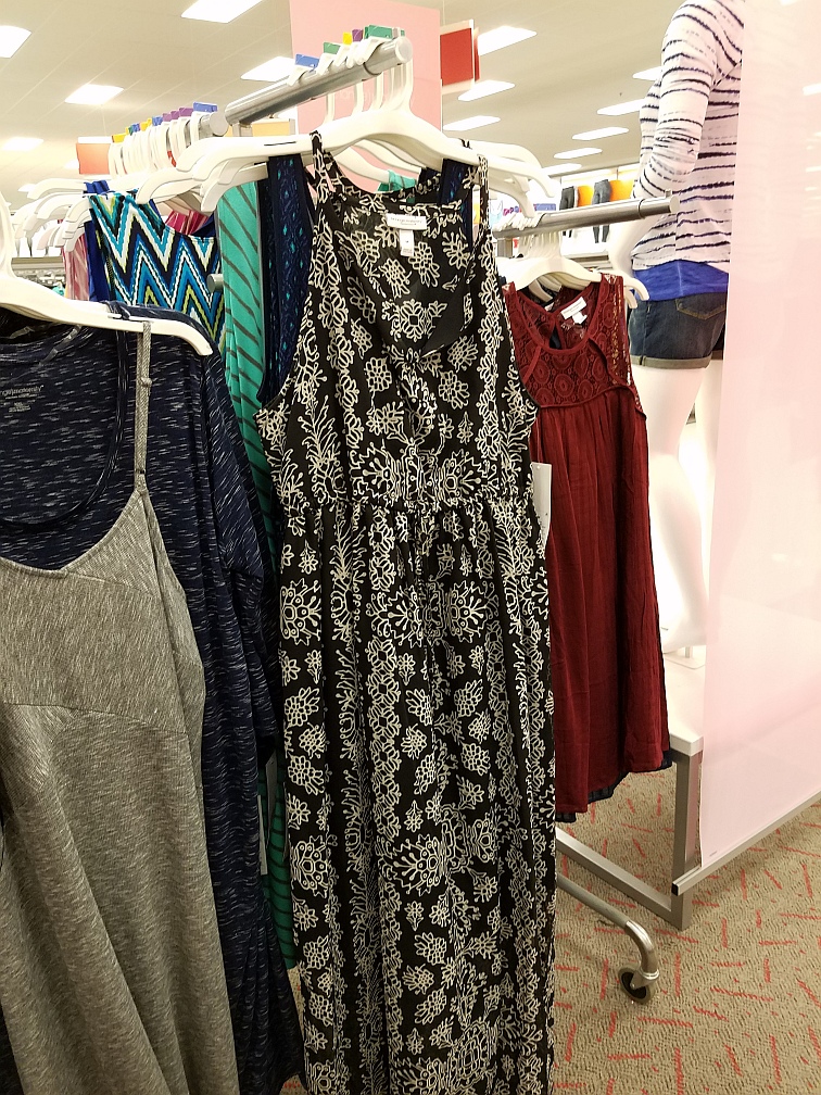 Maternity Dresses Cartwheel 02